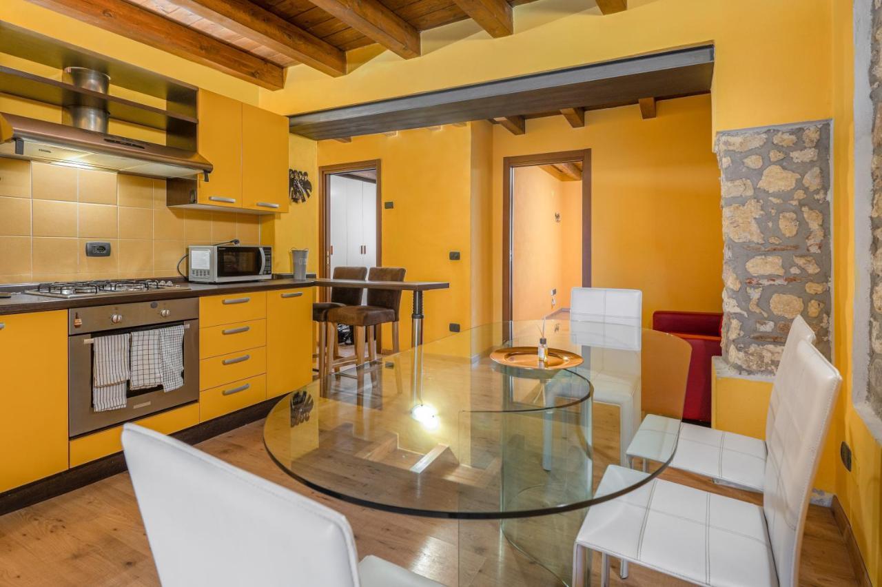 Stylish 2 Bedroom With Balcony Verona Luaran gambar